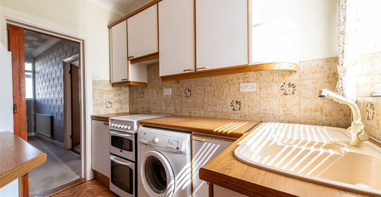 3 bedroom house for sale in Chalk | Robinson Michael & Jackson