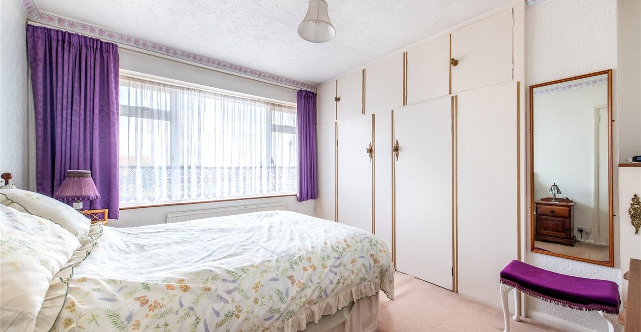 3 bedroom house for sale in Chalk | Robinson Michael & Jackson