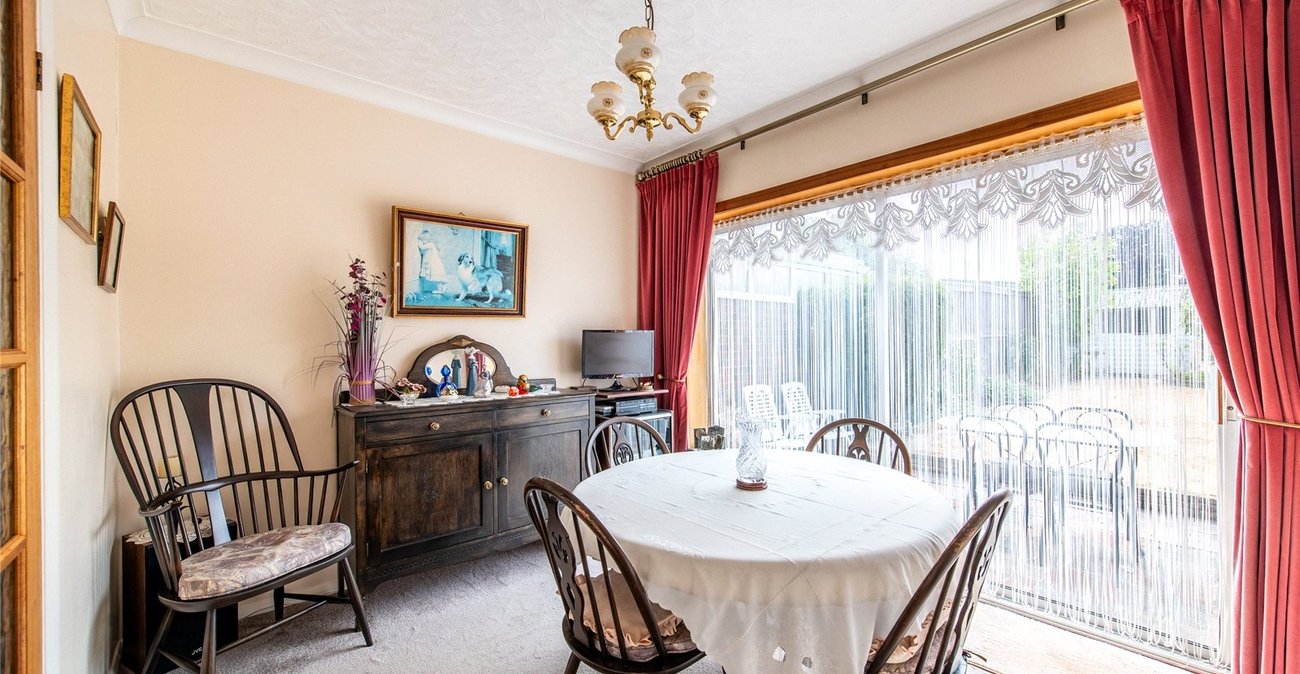 3 bedroom house for sale in Chalk | Robinson Michael & Jackson