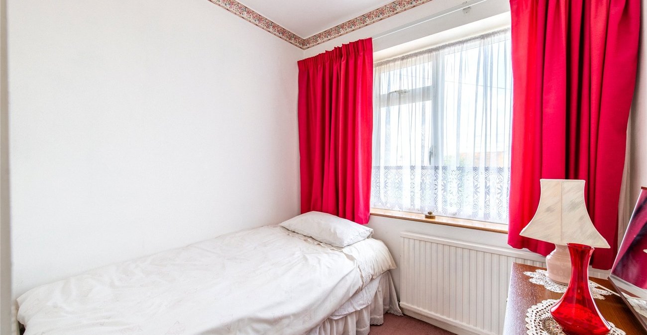 3 bedroom house for sale in Chalk | Robinson Michael & Jackson