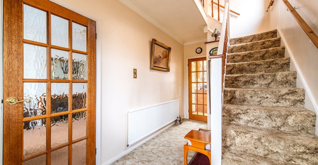 3 bedroom house for sale in Chalk | Robinson Michael & Jackson