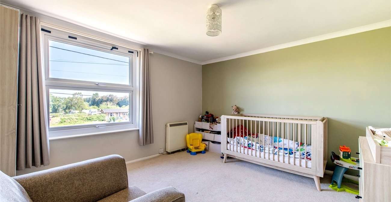 2 bedroom house for sale in Lower Higham | Robinson Michael & Jackson