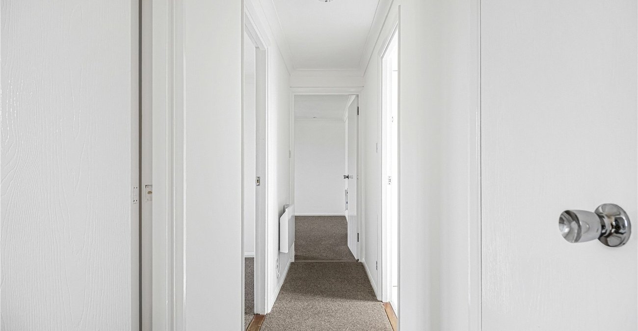 2 bedroom property for sale in Welling | Robinson Jackson