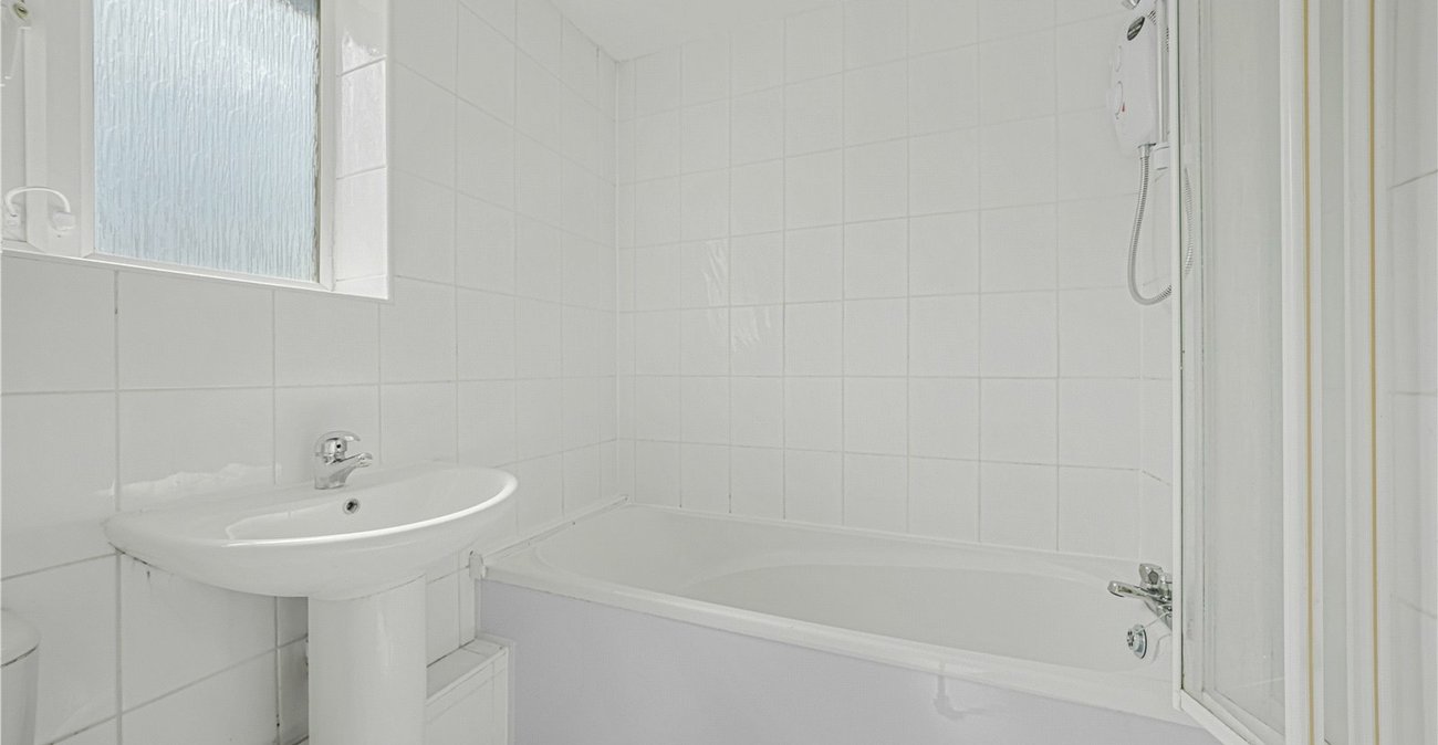 2 bedroom property for sale in Welling | Robinson Jackson