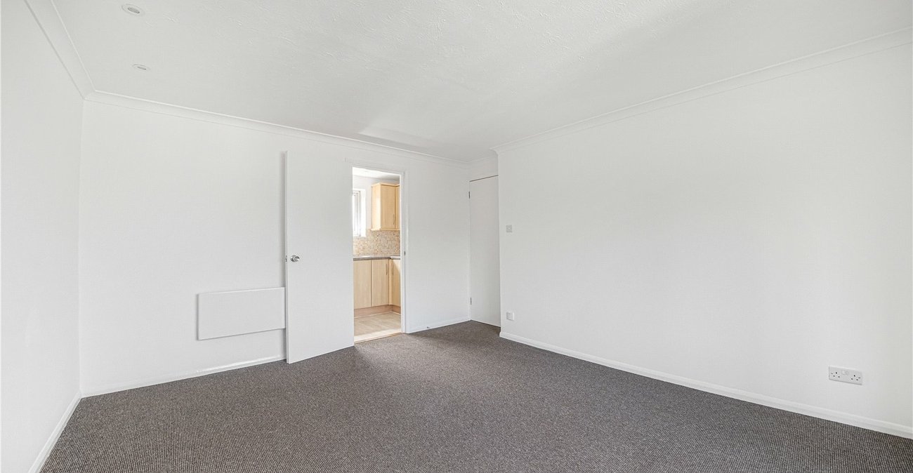 2 bedroom property for sale in Welling | Robinson Jackson