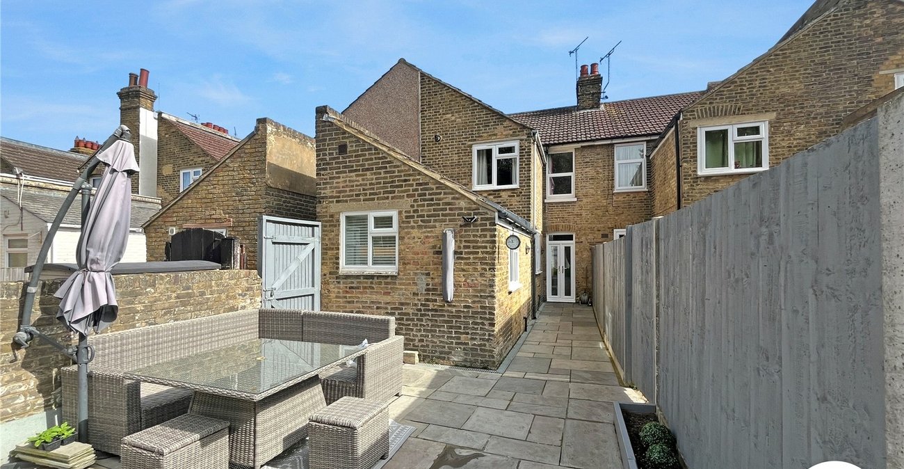 3 bedroom house for sale in Sittingbourne | Robinson Michael & Jackson