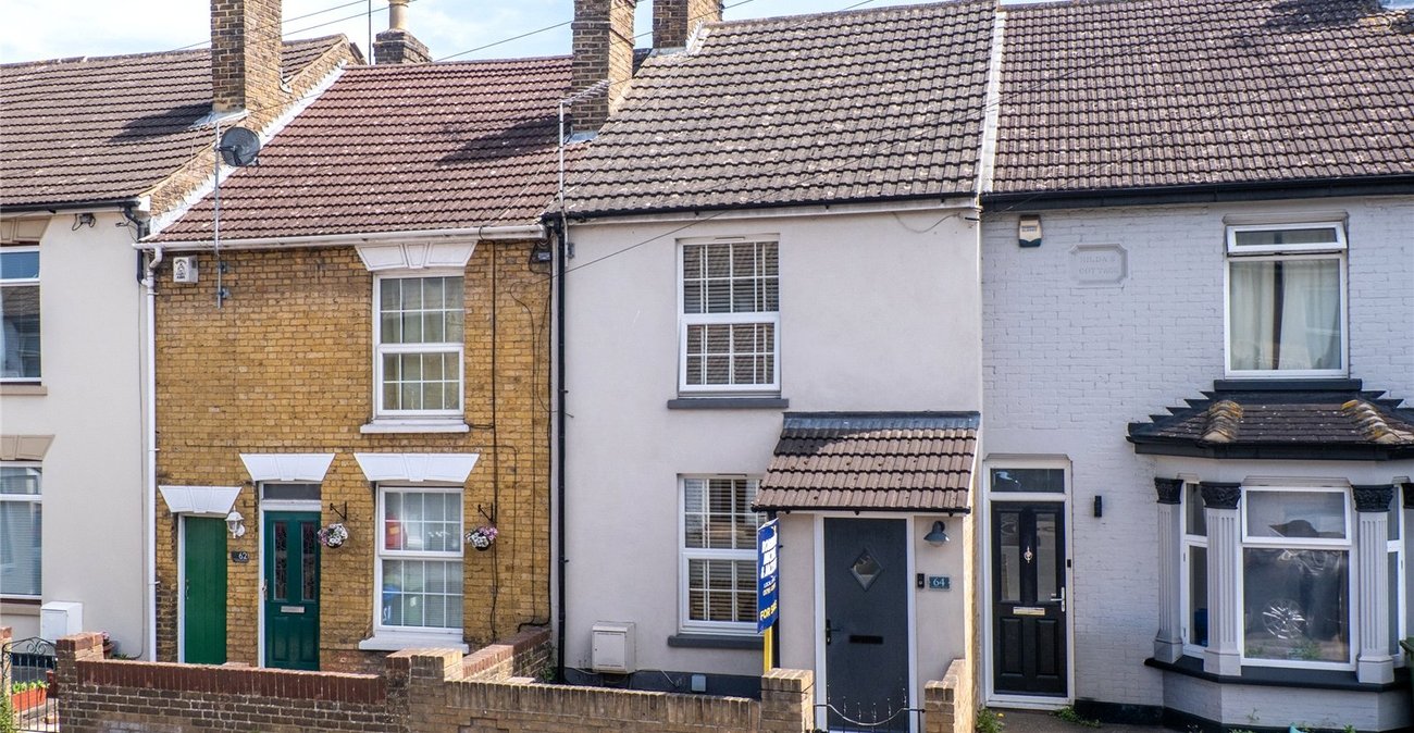 2 bedroom house for sale in Sittingbourne | Robinson Michael & Jackson