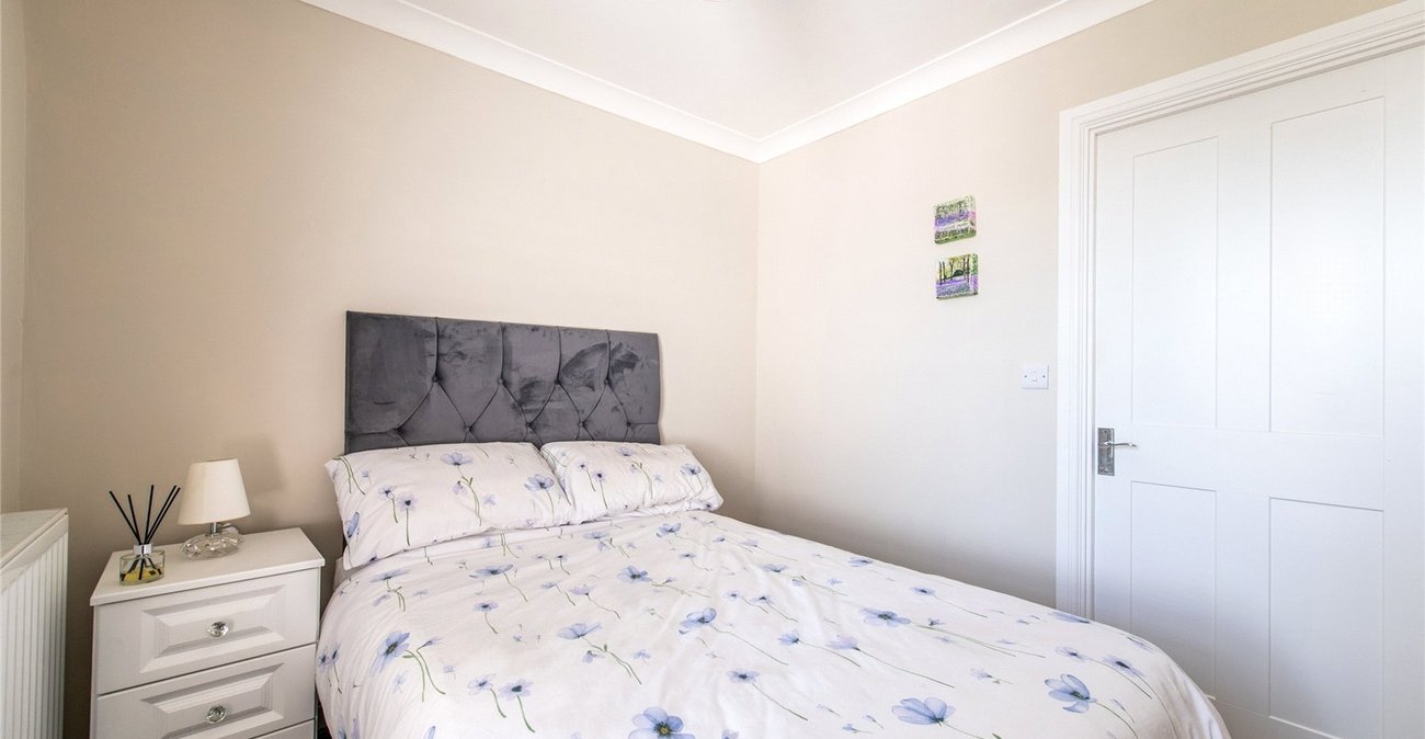 2 bedroom house for sale in Sittingbourne | Robinson Michael & Jackson