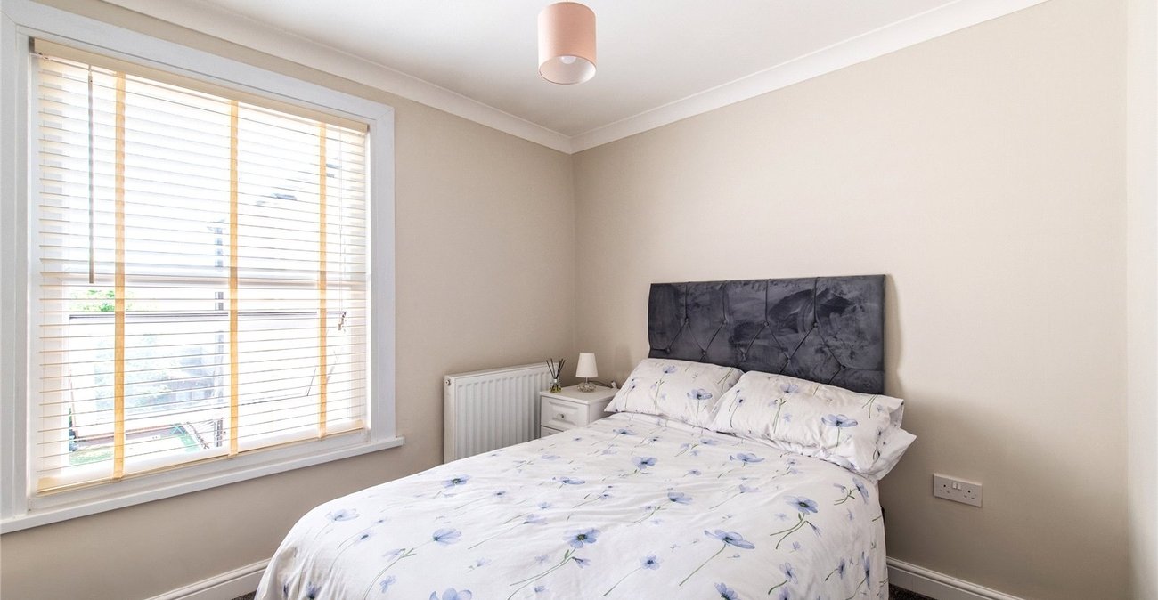 2 bedroom house for sale in Sittingbourne | Robinson Michael & Jackson