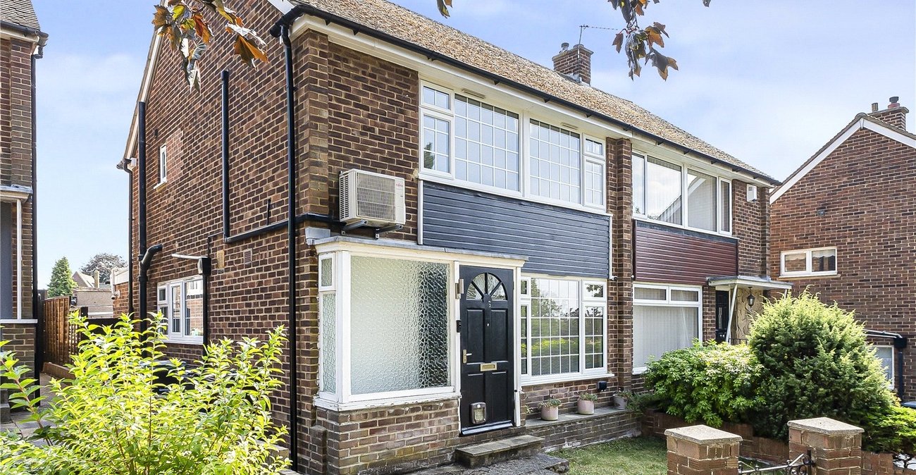 3 bedroom house for sale in Gravesend | Robinson Michael & Jackson