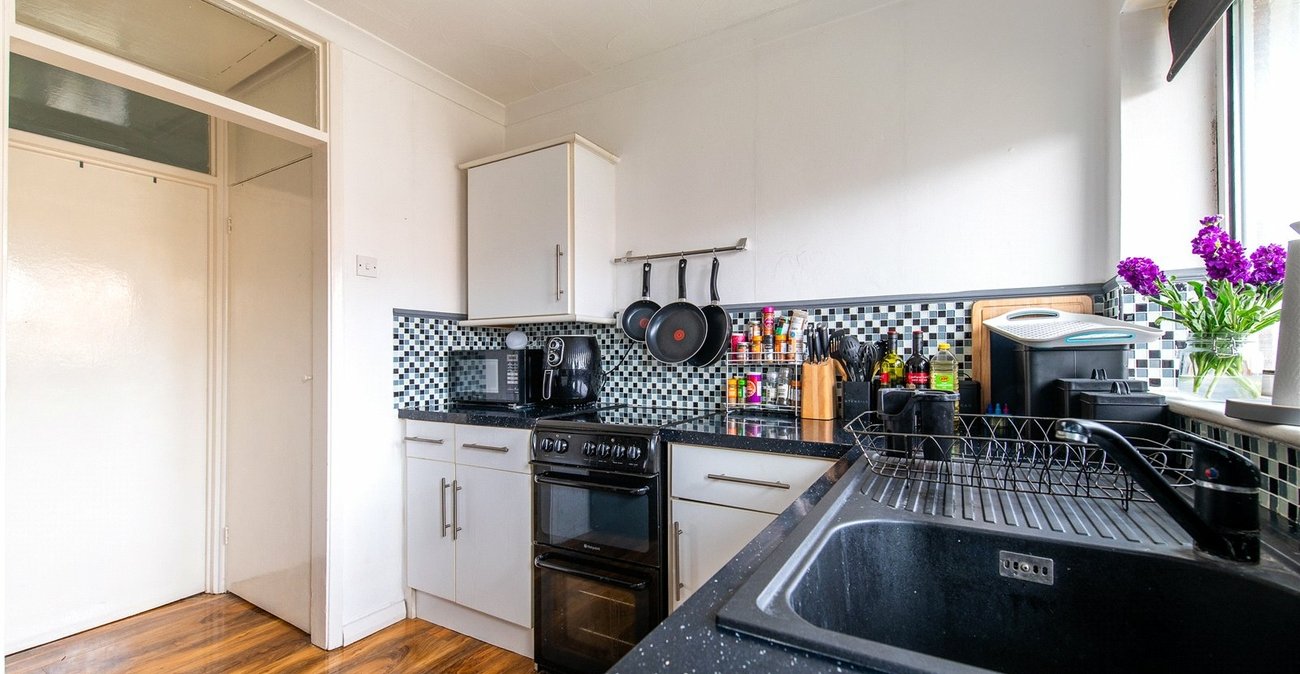 1 bedroom bungalow for sale in Gravesend | Robinson Michael & Jackson