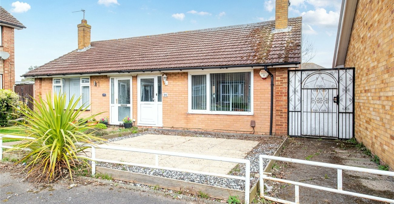 1 bedroom bungalow for sale in Gravesend | Robinson Michael & Jackson