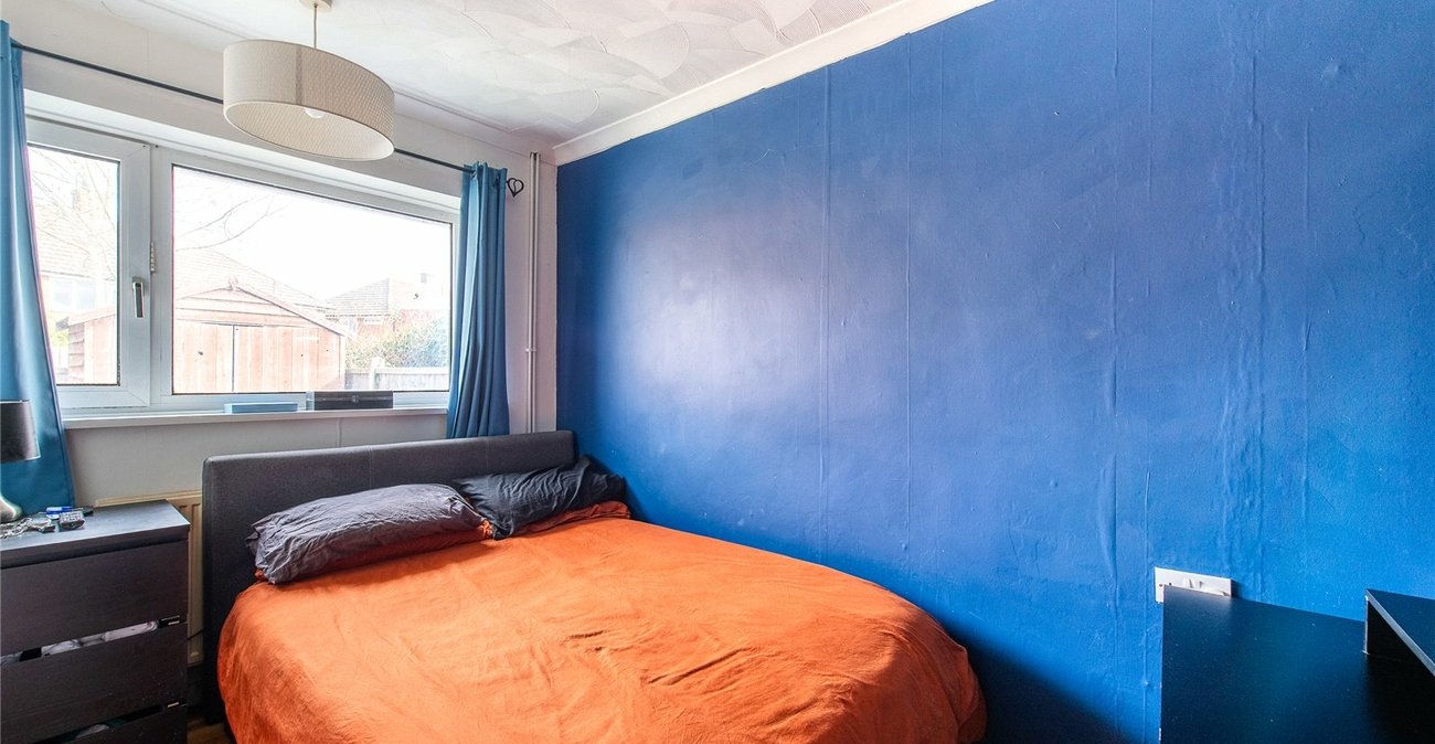 1 bedroom bungalow for sale in Gravesend | Robinson Michael & Jackson