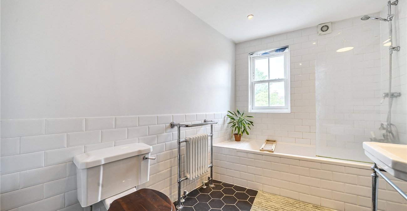 4 bedroom property for sale in Sydenham | Robinson Jackson