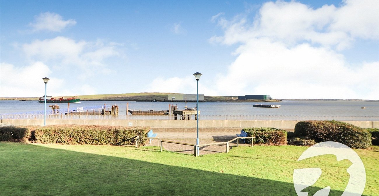 2 bedroom property for sale in Erith | Robinson Jackson