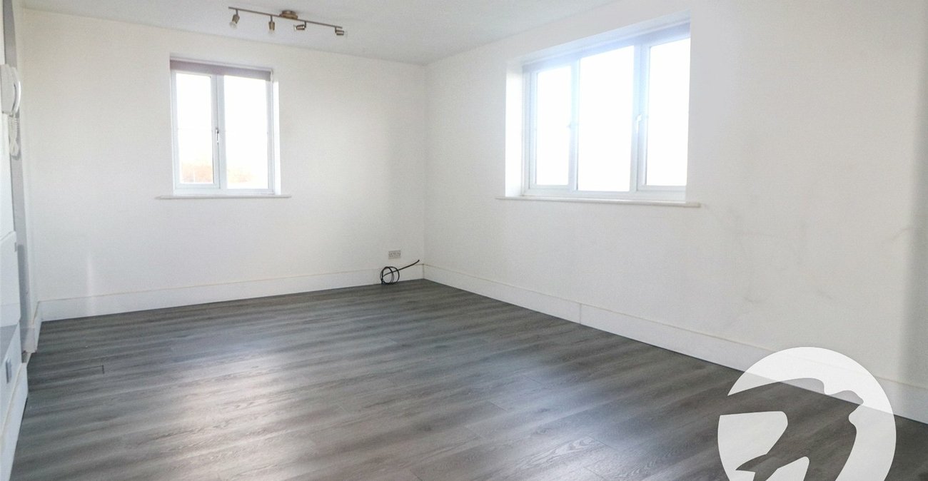 2 bedroom property for sale in Erith | Robinson Jackson