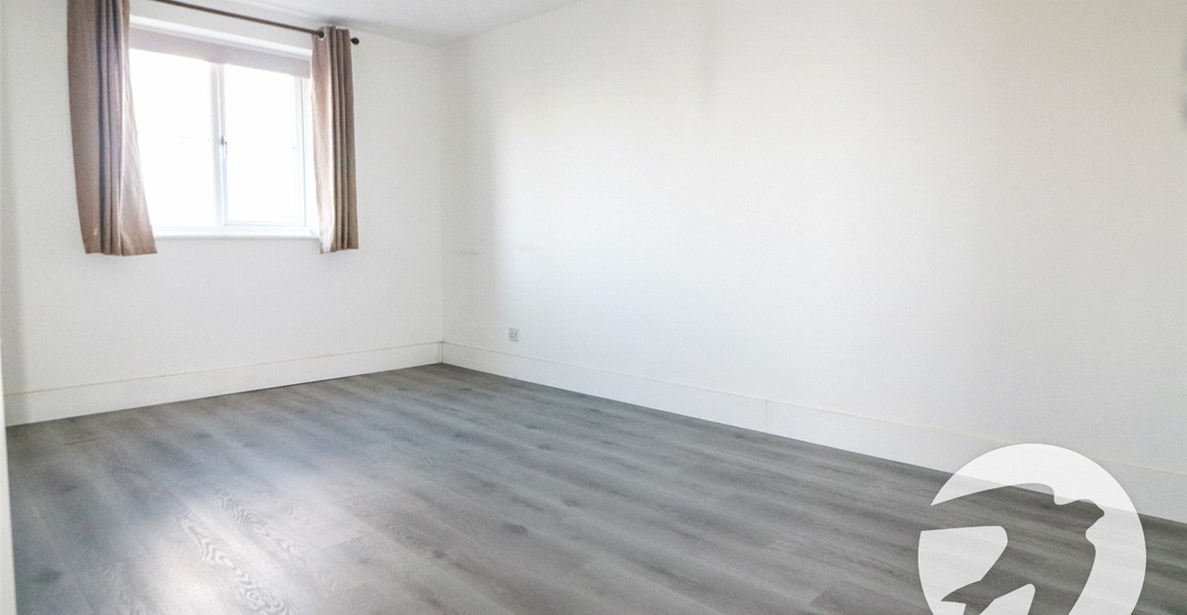 2 bedroom property for sale in Erith | Robinson Jackson