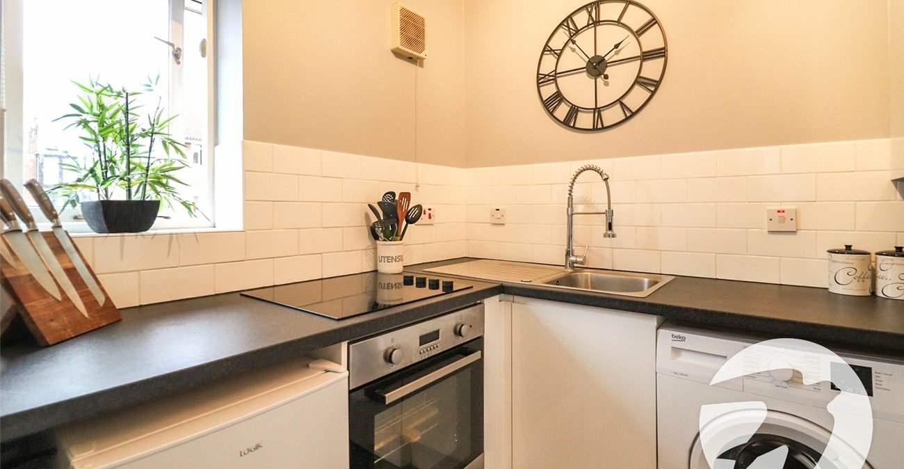 1 bedroom property for sale in Erith | Robinson Jackson