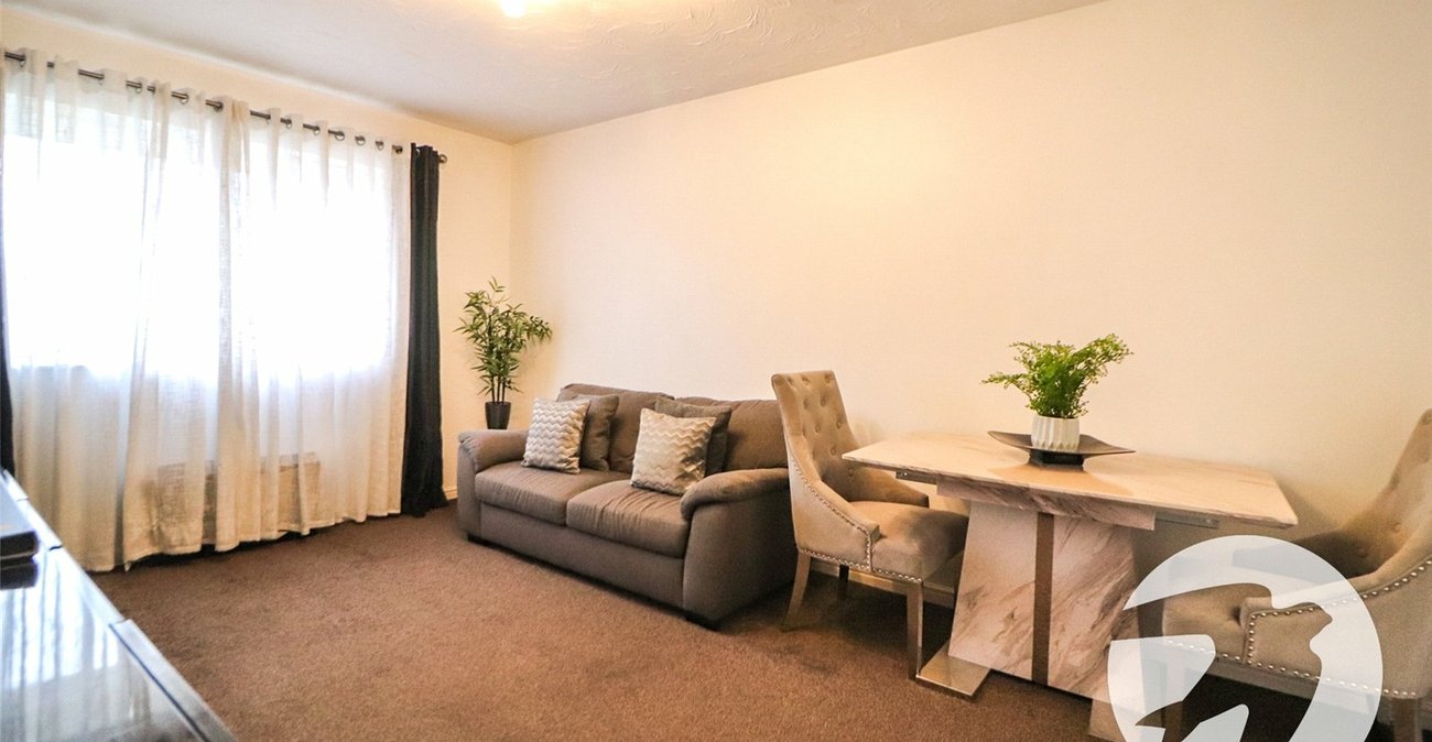 1 bedroom property for sale in Erith | Robinson Jackson