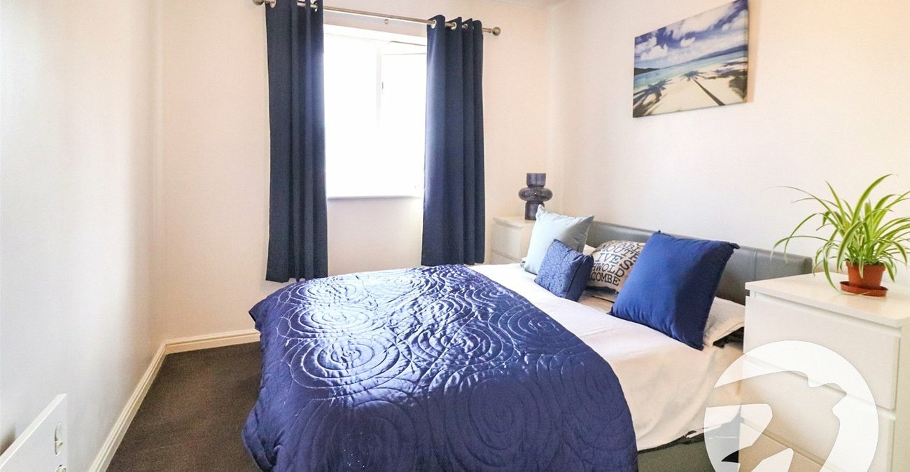 1 bedroom property for sale in Erith | Robinson Jackson