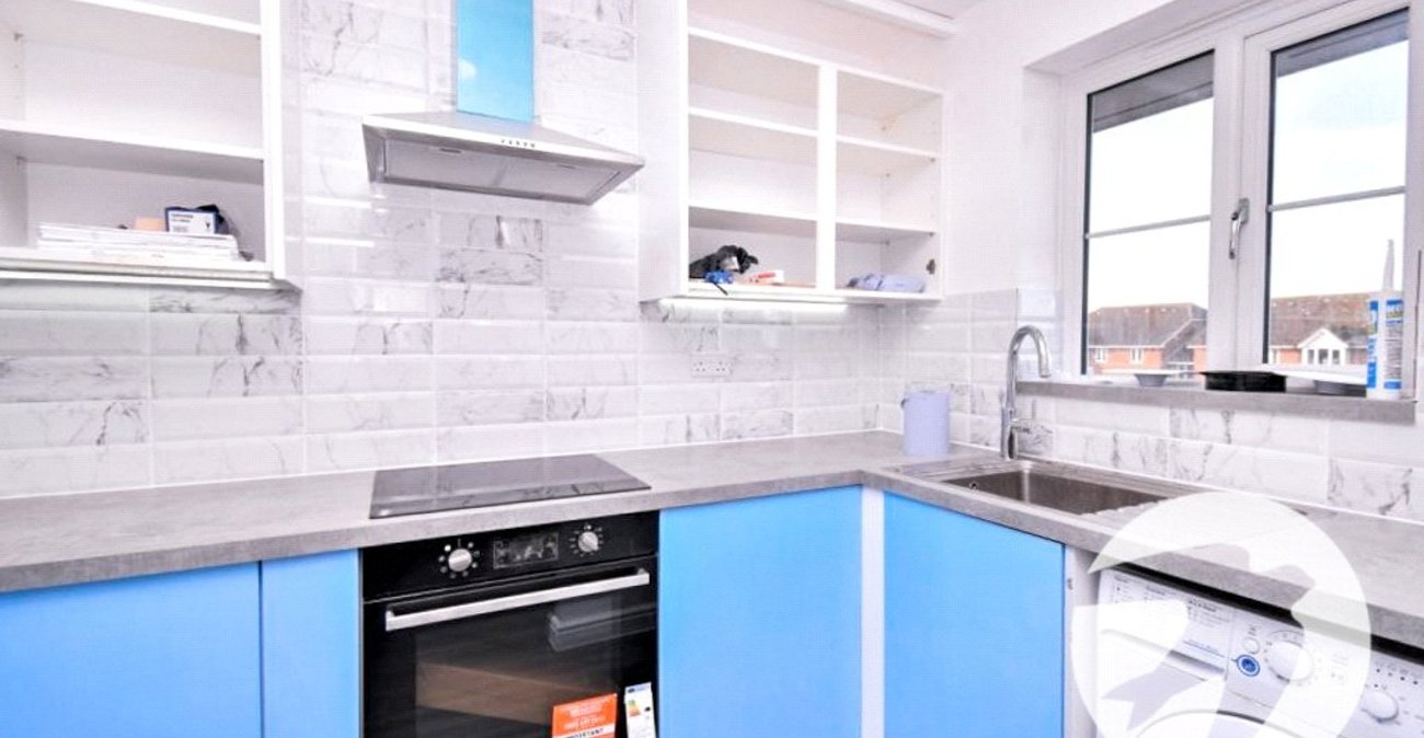 2 bedroom property for sale in Erith | Robinson Jackson