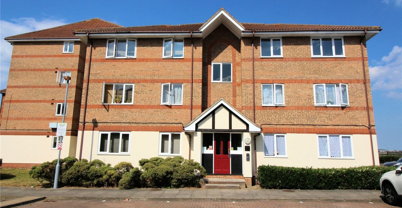 1 bedroom property for sale in Erith | Robinson Jackson
