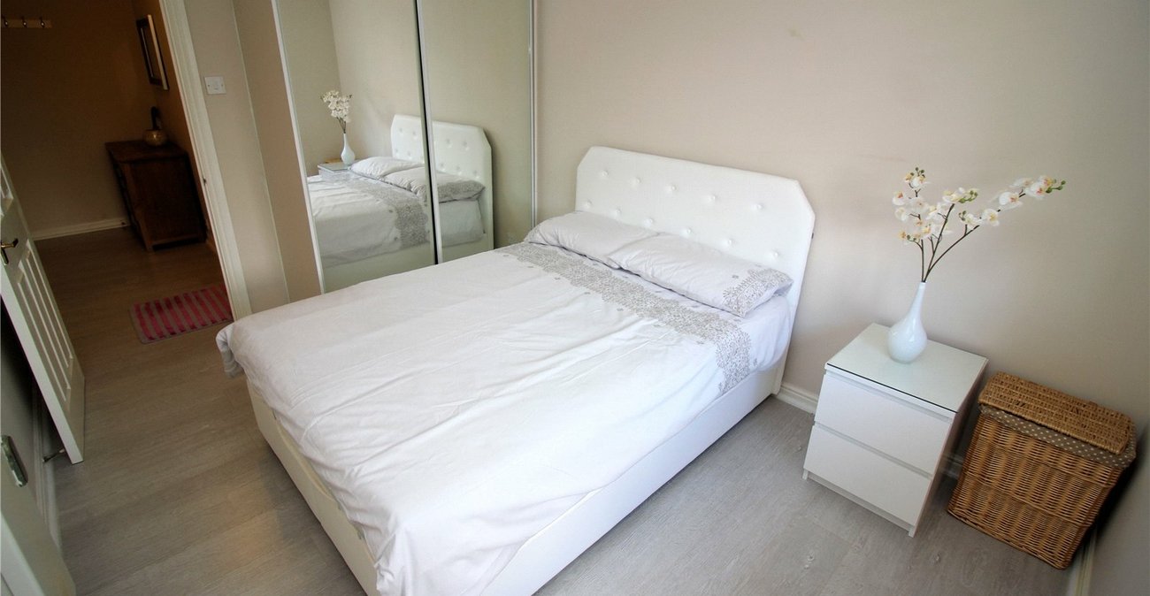 1 bedroom property for sale in Erith | Robinson Jackson