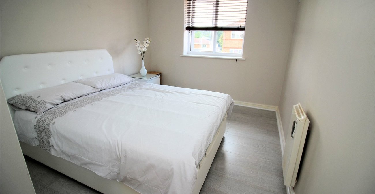 1 bedroom property for sale in Erith | Robinson Jackson