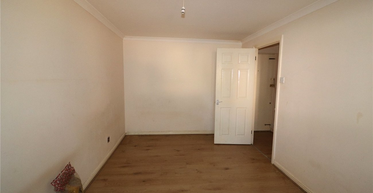 2 bedroom property for sale in Erith | Robinson Jackson