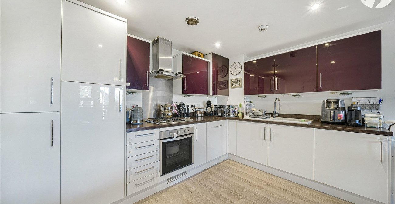 2 bedroom property to rent in Dartford | Robinson Jackson
