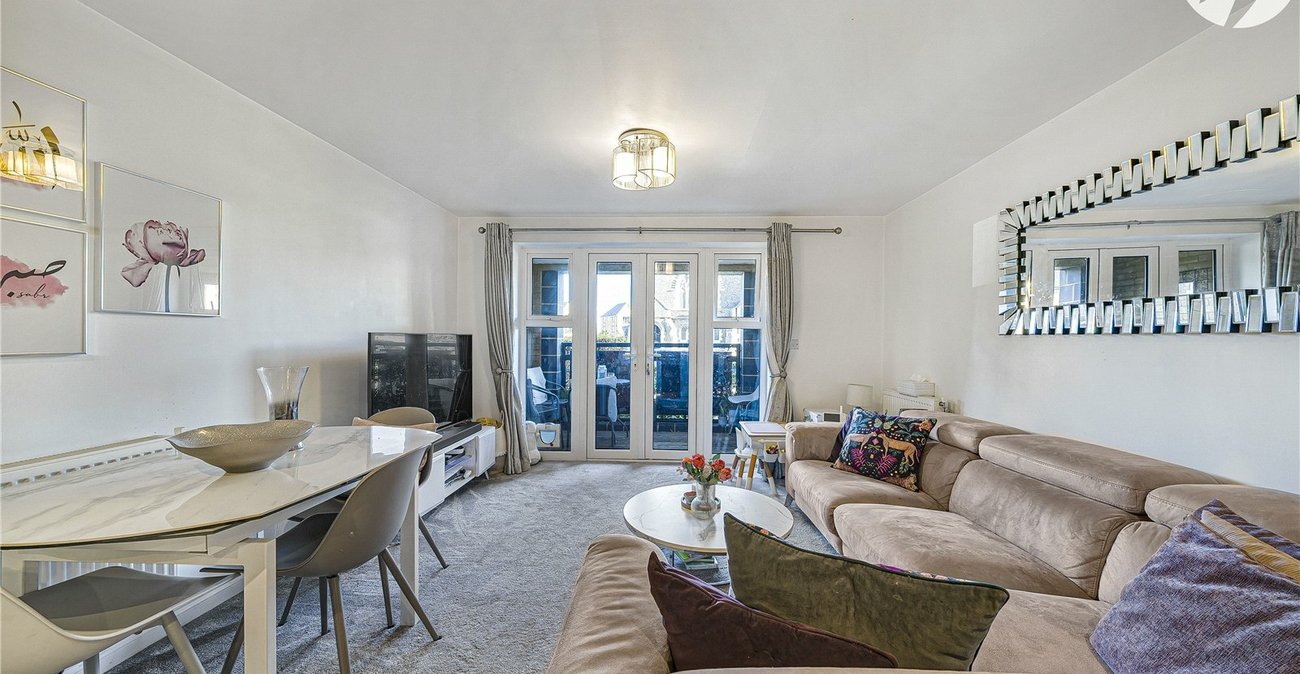 2 bedroom property to rent in Dartford | Robinson Jackson