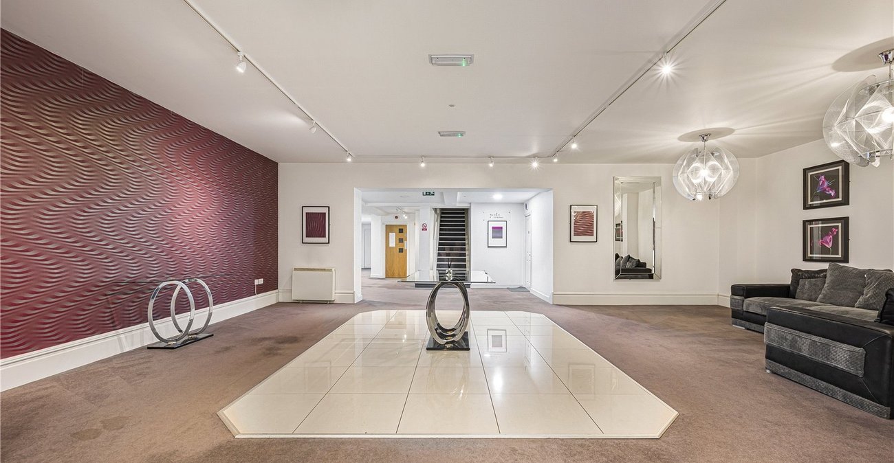 3 bedroom property for sale in Dartford | Robinson Jackson