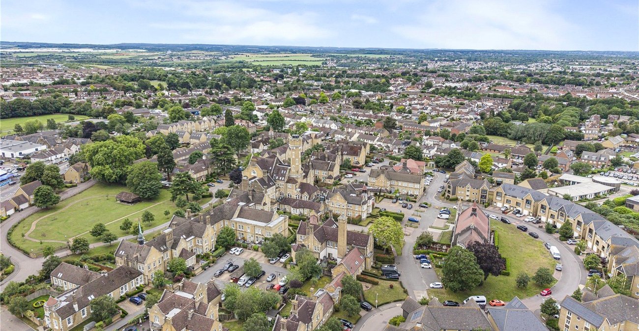 3 bedroom property for sale in Dartford | Robinson Jackson