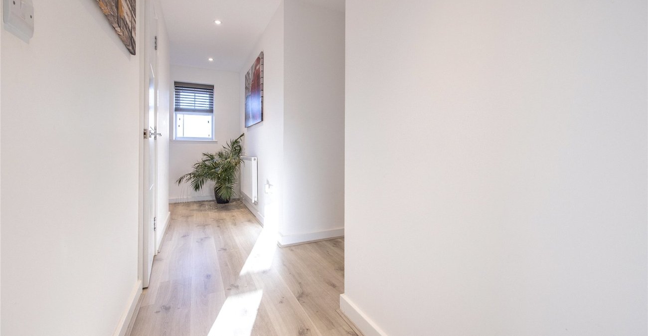 2 bedroom property for sale in Allington | Robinson Michael & Jackson