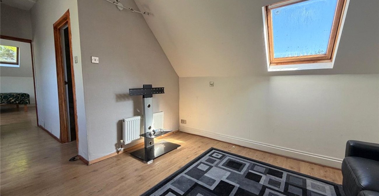 7 bedroom house for sale in Orpington | Robinson Jackson