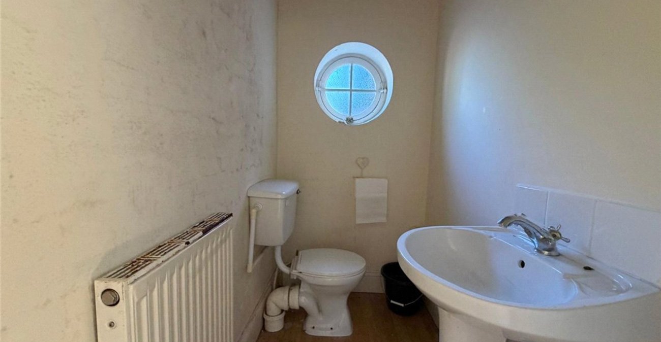 7 bedroom house for sale in Orpington | Robinson Jackson