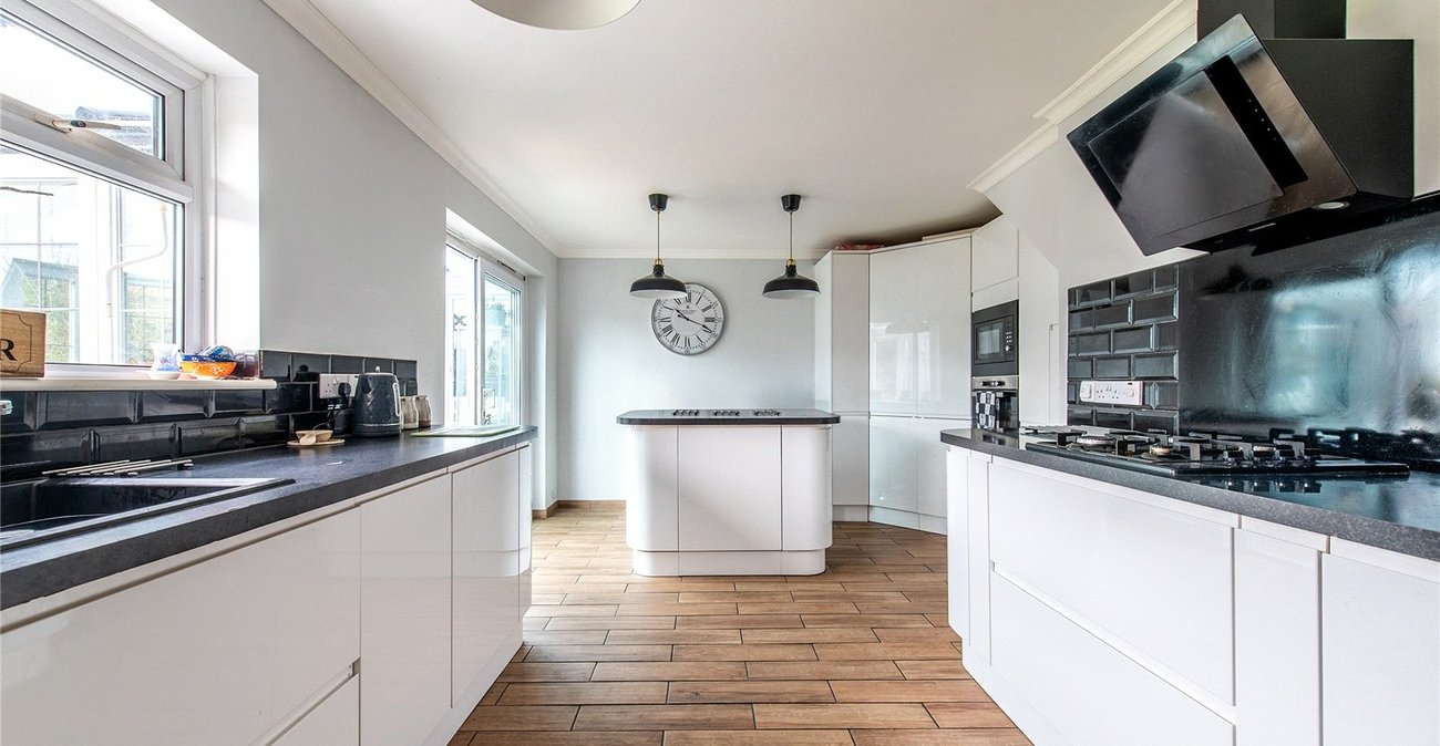 4 bedroom house for sale in Cuxton | Robinson Michael & Jackson