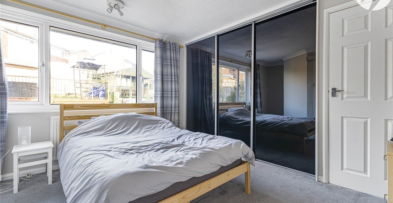 3 bedroom house for sale in Cuxton | Robinson Michael & Jackson