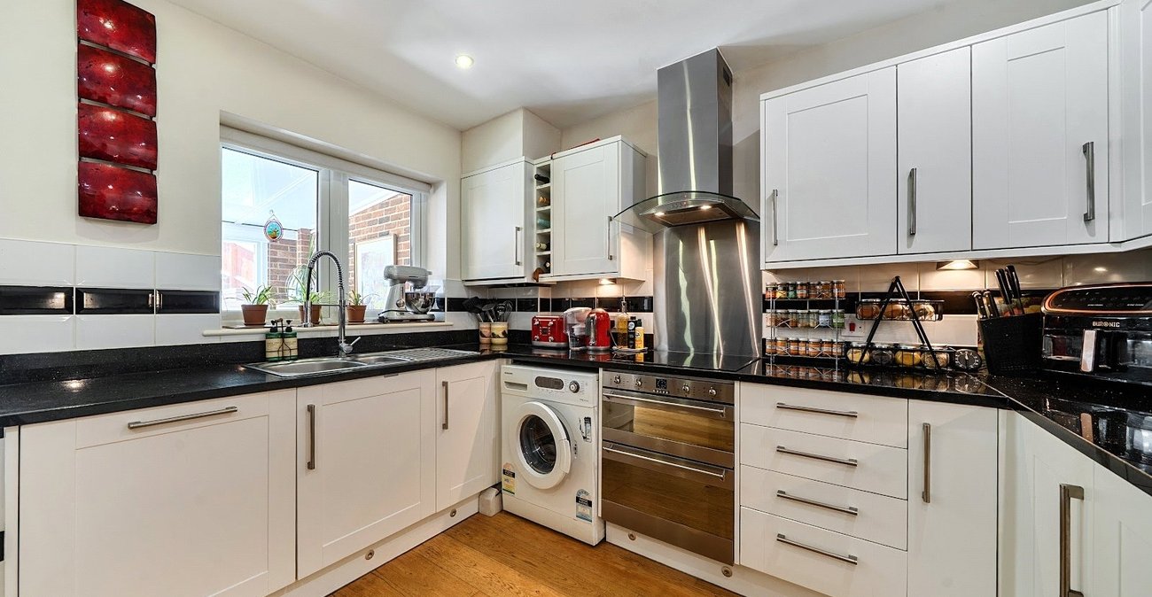 3 bedroom house for sale in Greenhithe | Robinson Jackson