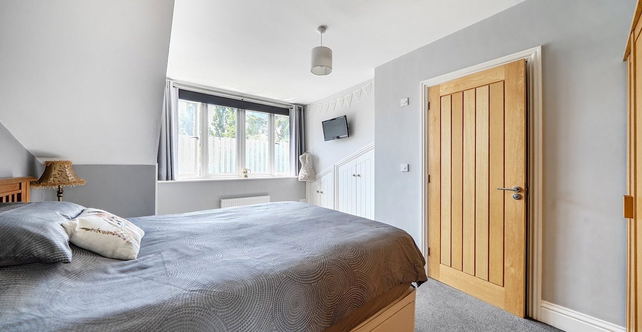 3 bedroom house for sale in Greenhithe | Robinson Jackson