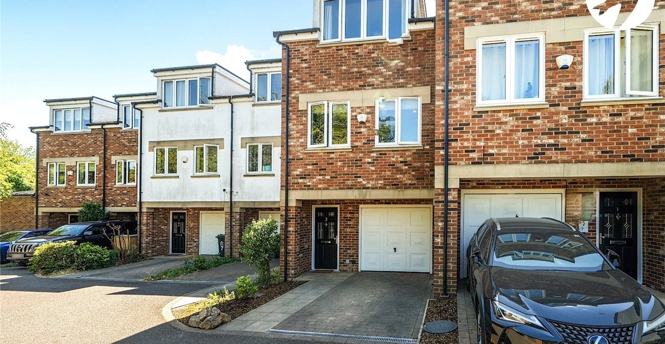 3 bedroom house for sale in Greenhithe | Robinson Jackson