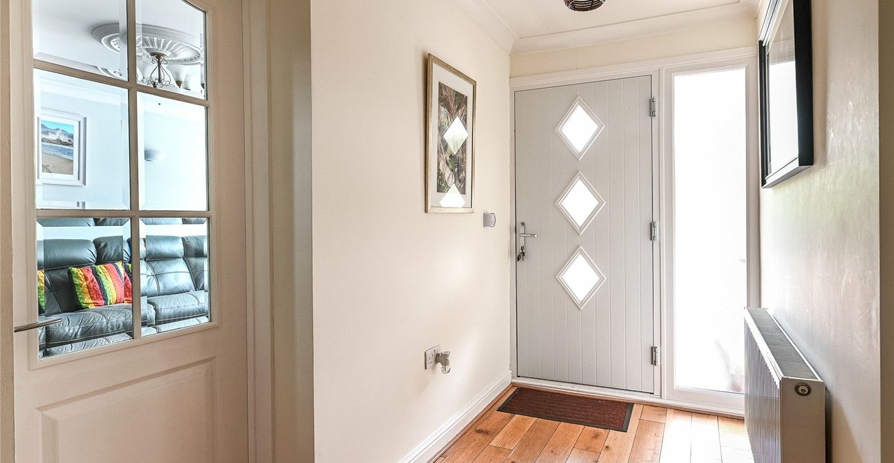 4 bedroom house for sale in Kingswood | Robinson Michael & Jackson