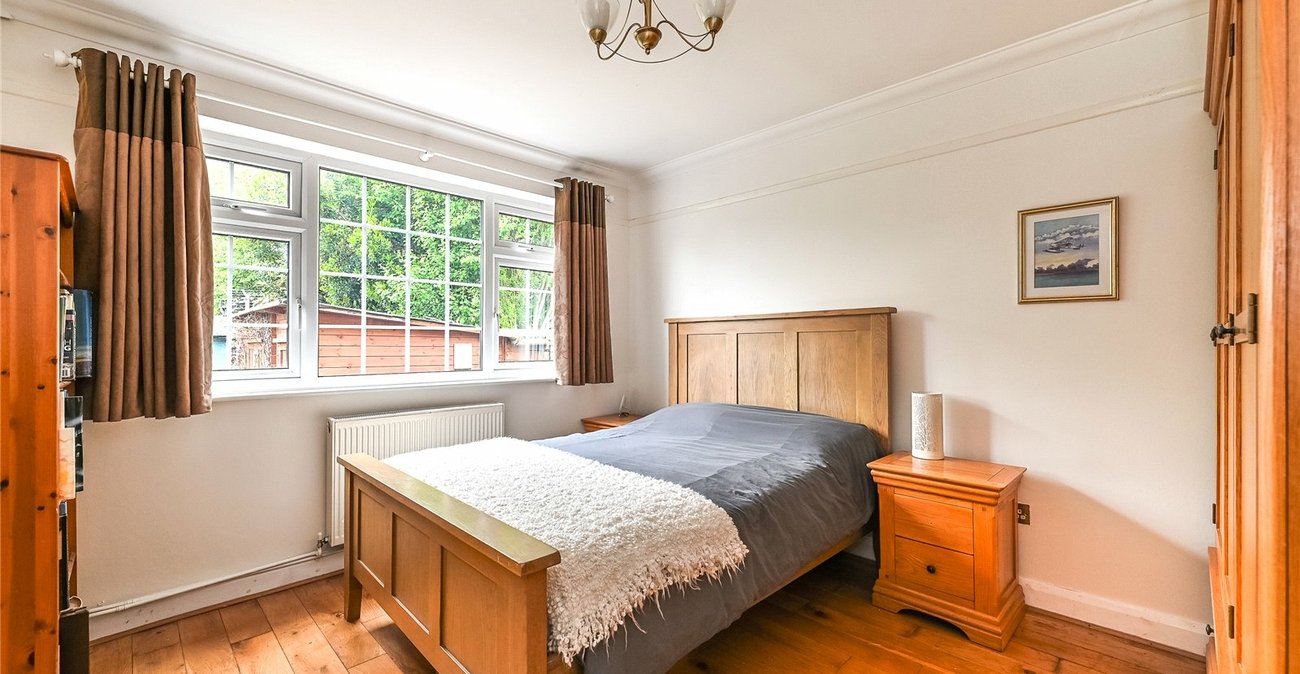 4 bedroom house for sale in Kingswood | Robinson Michael & Jackson