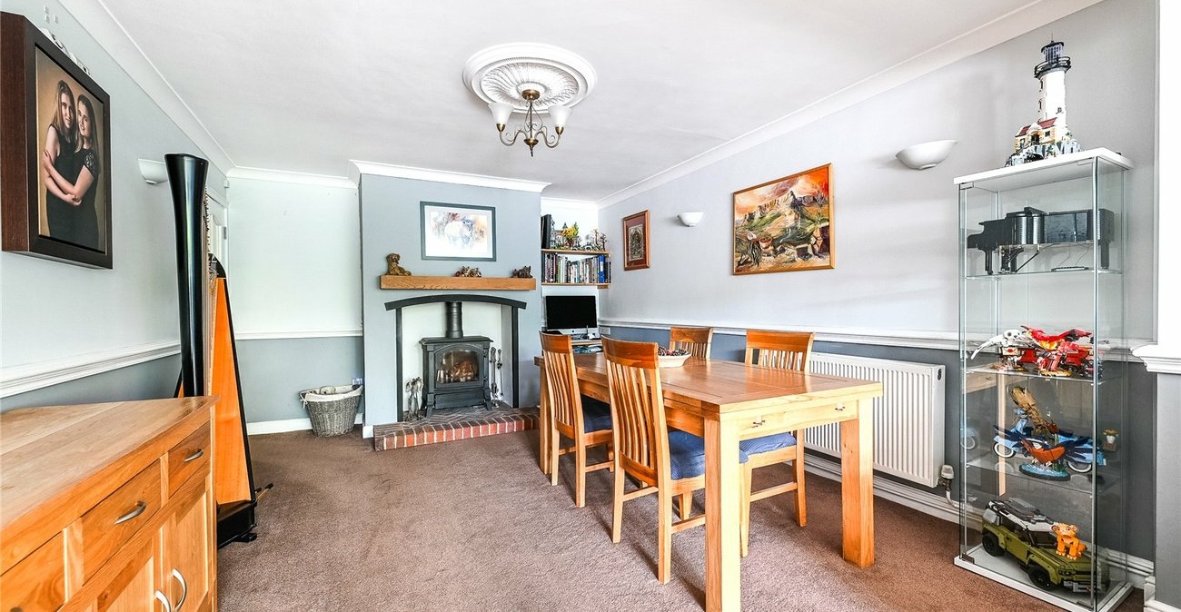 4 bedroom house for sale in Kingswood | Robinson Michael & Jackson