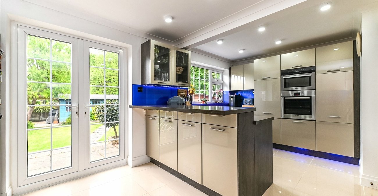 4 bedroom house for sale in Kingswood | Robinson Michael & Jackson