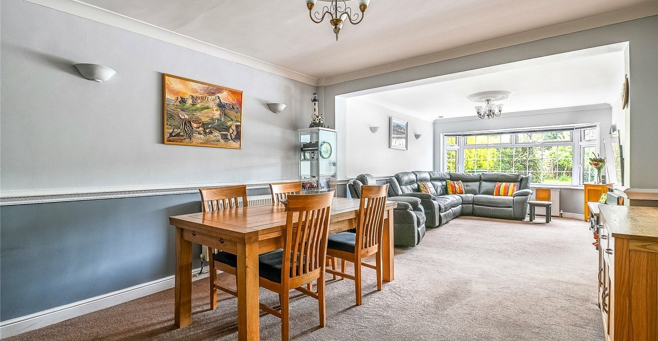 4 bedroom house for sale in Kingswood | Robinson Michael & Jackson