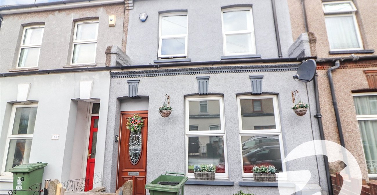 3 bedroom house for sale in Erith | Robinson Jackson