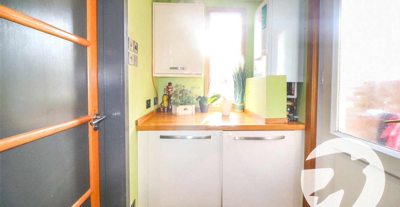 3 bedroom house for sale in Erith | Robinson Jackson