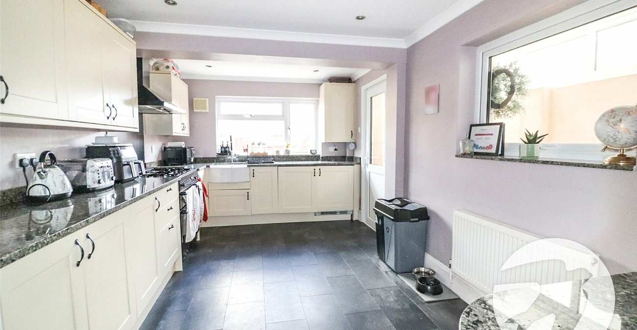 3 bedroom house for sale in Northumberland Heath | Robinson Jackson