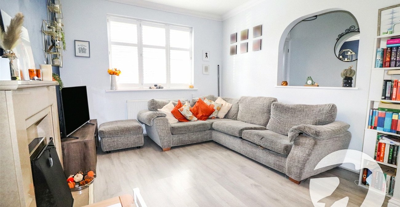 3 bedroom house for sale in Northumberland Heath | Robinson Jackson
